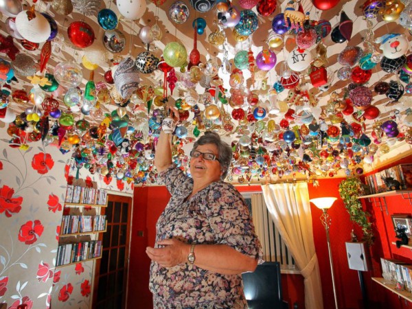 Décorations de Noël pour décorer le plafond pour la nouvelle année