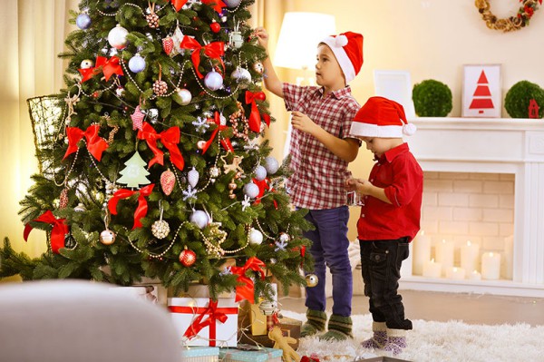 Comment décorer un sapin de Noël pour la nouvelle année