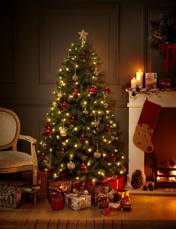 Décoration traditionnelle d'arbre de Noël pour le nouvel an